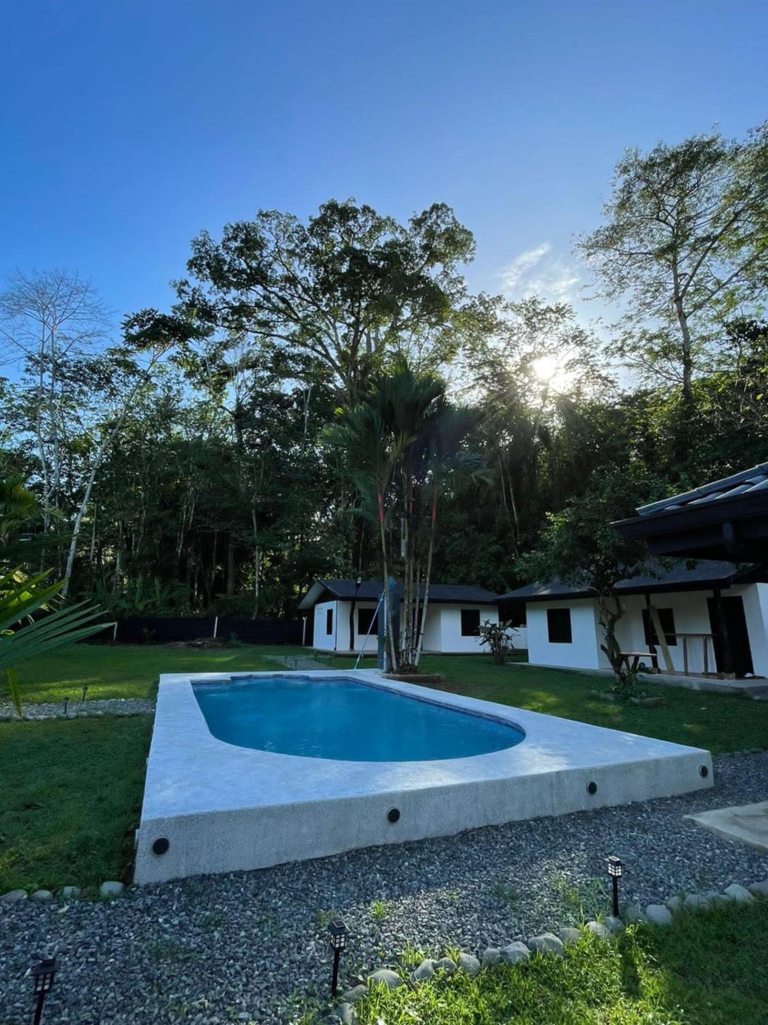 Bungalows Sloth Manzanillo  Exterior foto
